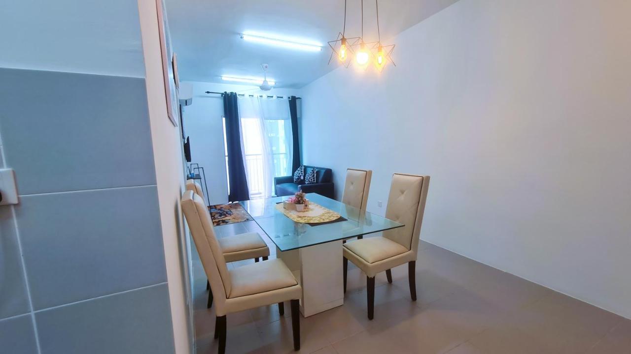 No Tourist Comfortable 3 For 6pax Kepong Kl 1 Free Car Park Kuala Lumpur