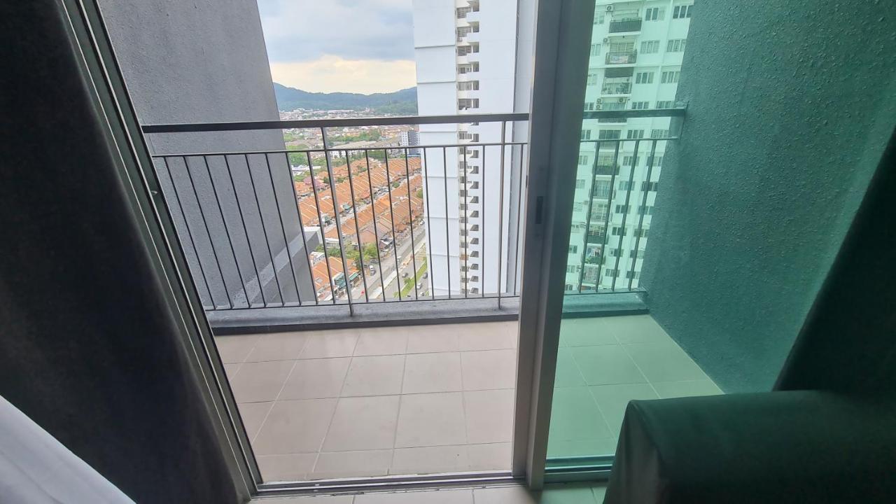 No Tourist Comfortable 3 For 6pax Kepong Kl 1 Free Car Park *